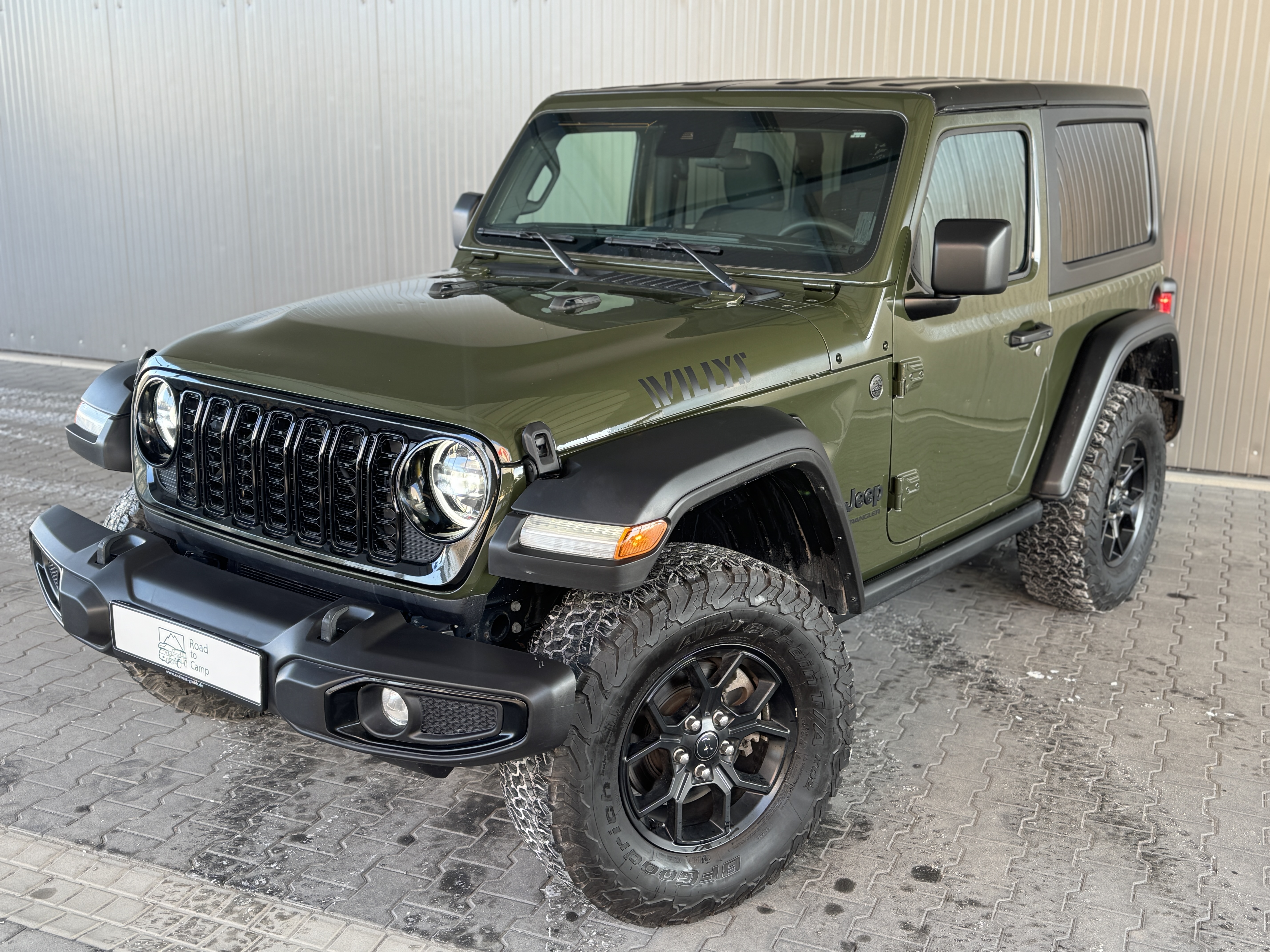 Jeep Wrangler Willys Sarge Green kaufen – Import USA