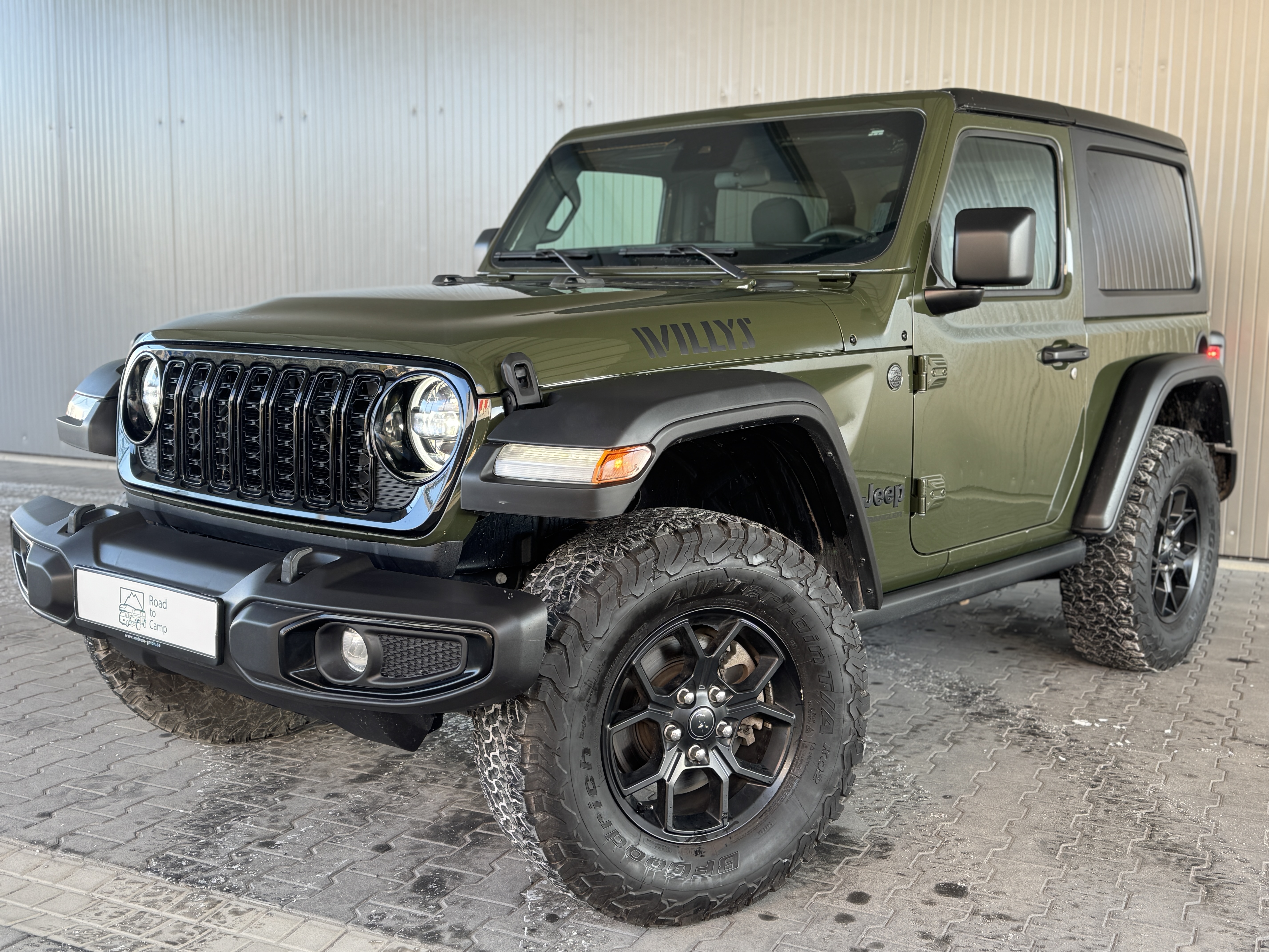 Jeep Wrangler – Road to Camp GmbH